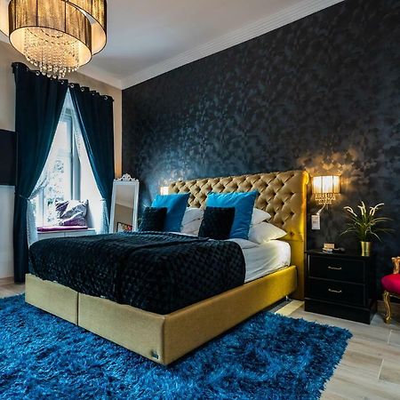 Center Of The Center, The Grand Deluxe Budapeste Exterior foto