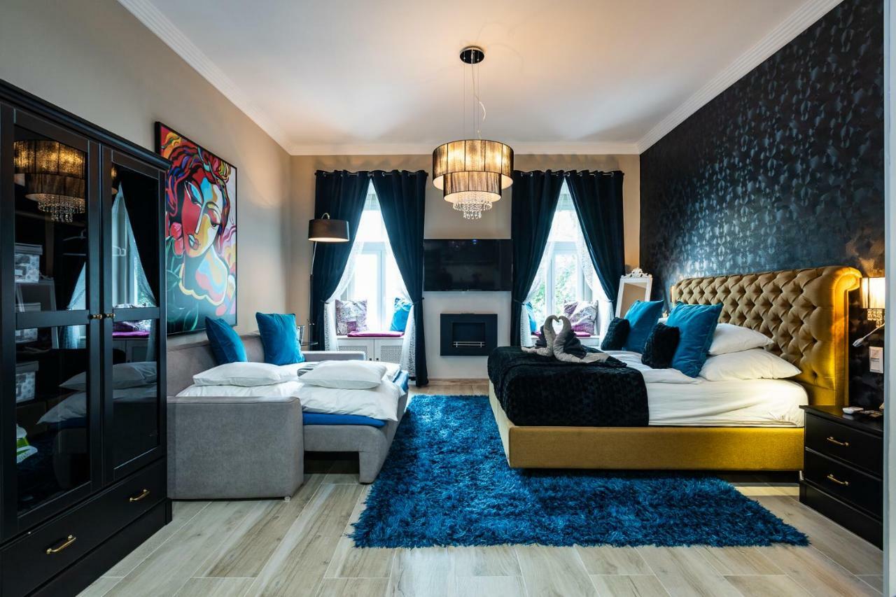 Center Of The Center, The Grand Deluxe Budapeste Exterior foto